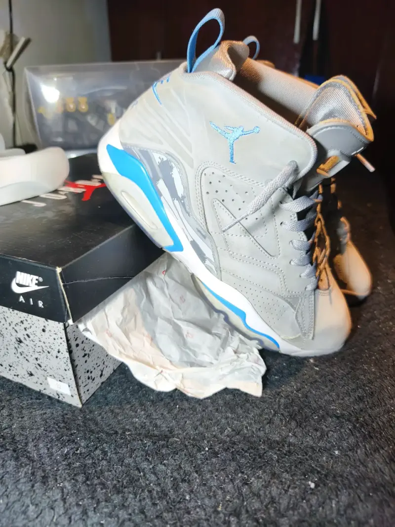 Zapatillas Jordan Mvp Grey University Blue - 3