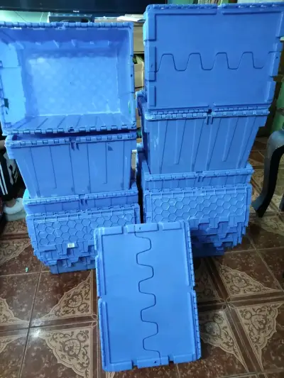 Cajas plásticas fuertes azules - miniatura 3