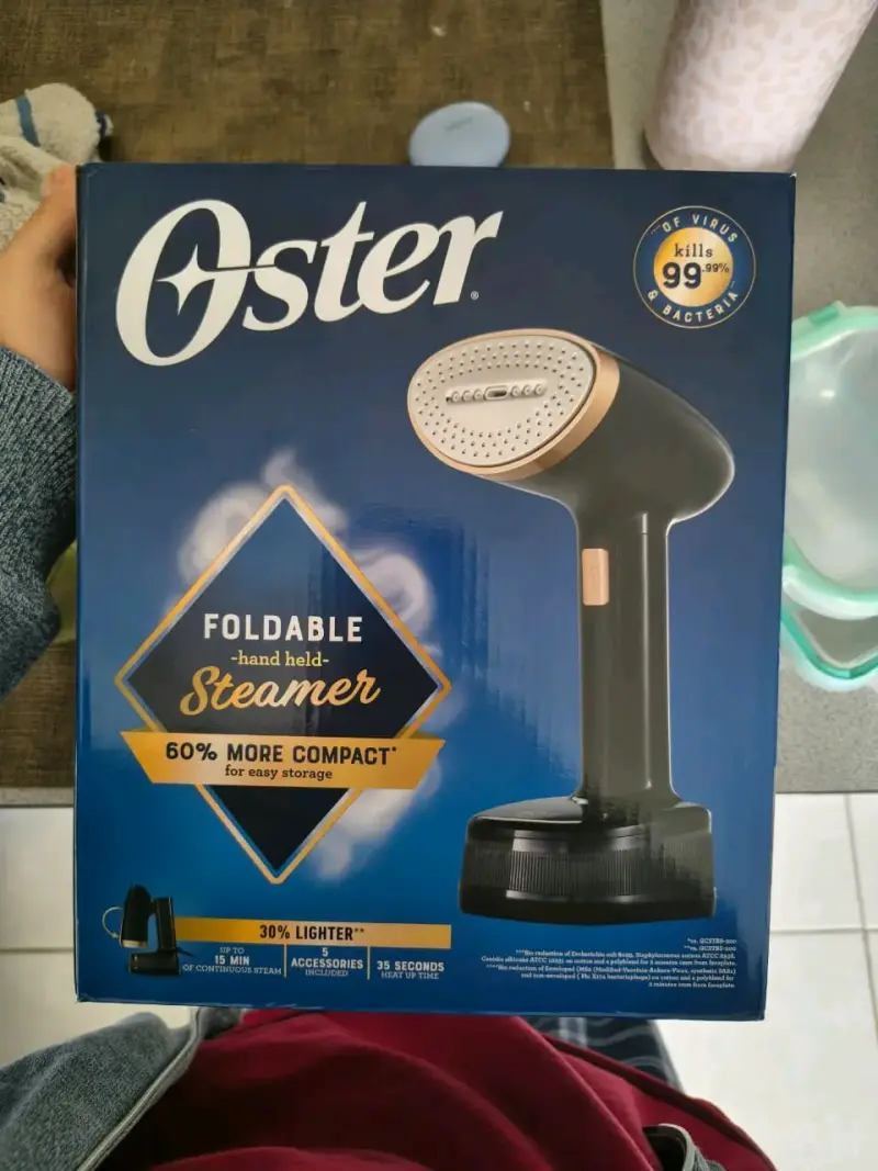 Vaporizador de ropa Oster plegable - 1