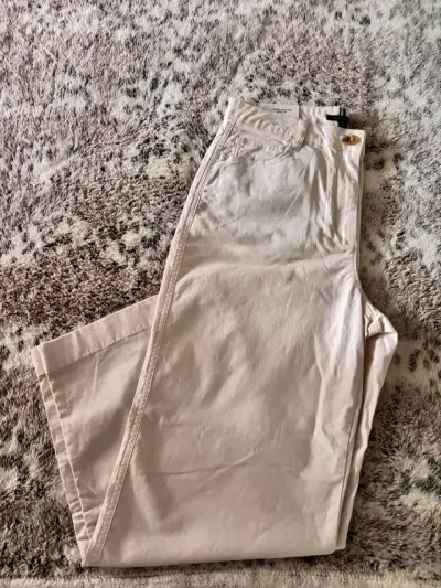 Pantalones color beige claro - miniatura 1