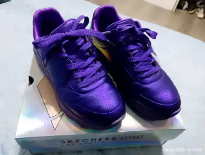 Zapatillas Skechers moradas N34 - miniatura 1