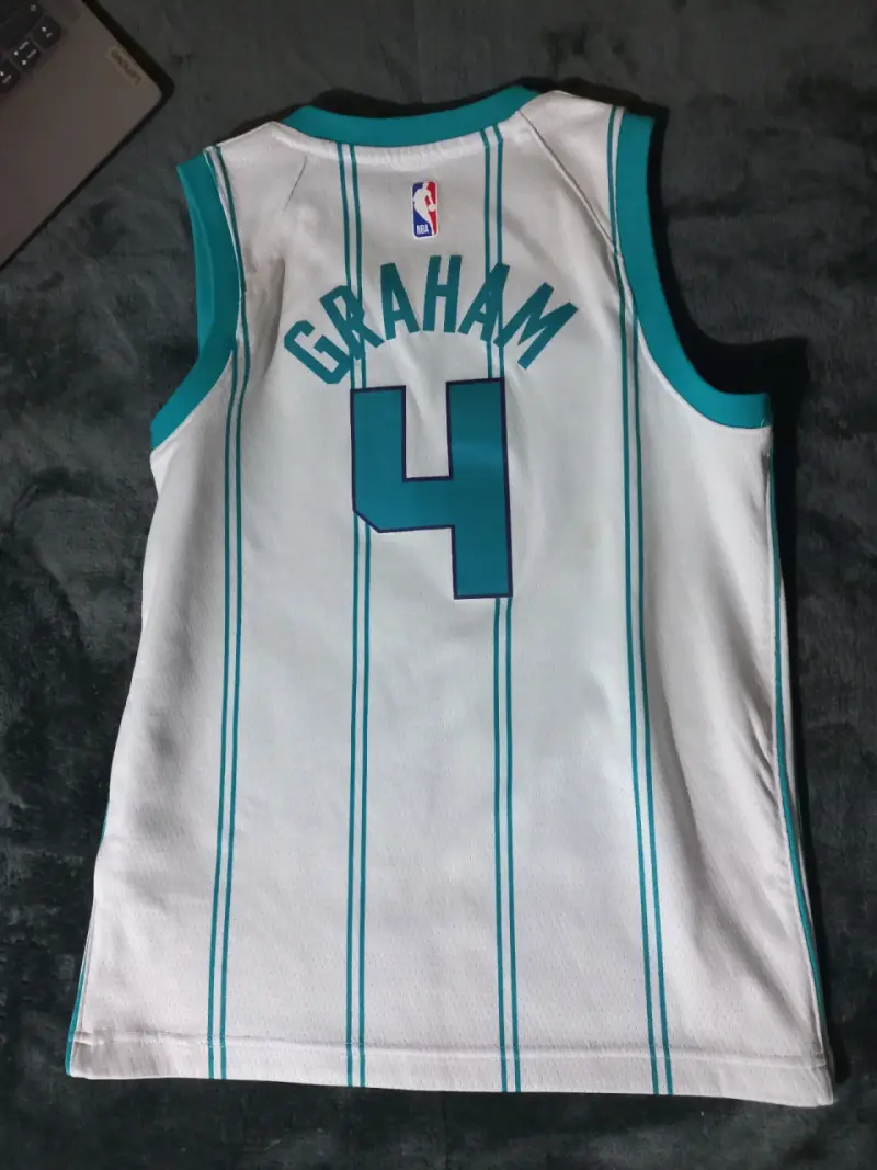 Camiseta Charlotte Hornets Jordan N°4 - 2