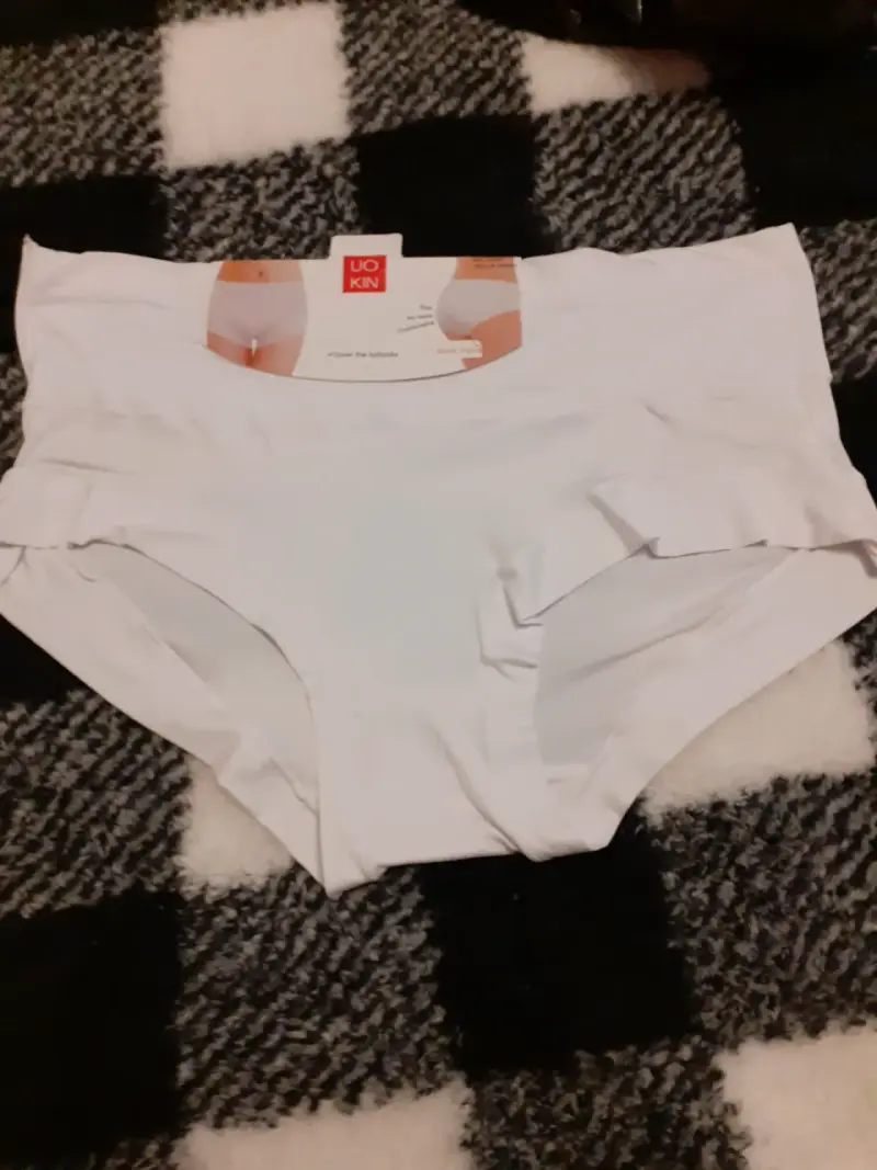Calzon silueta blanca  UO KIN mujer extra grande - 3
