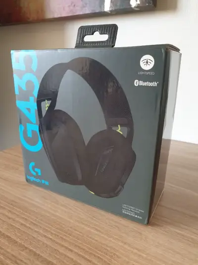 Audífonos inalámbricos Logitech G435 negros - miniatura 1