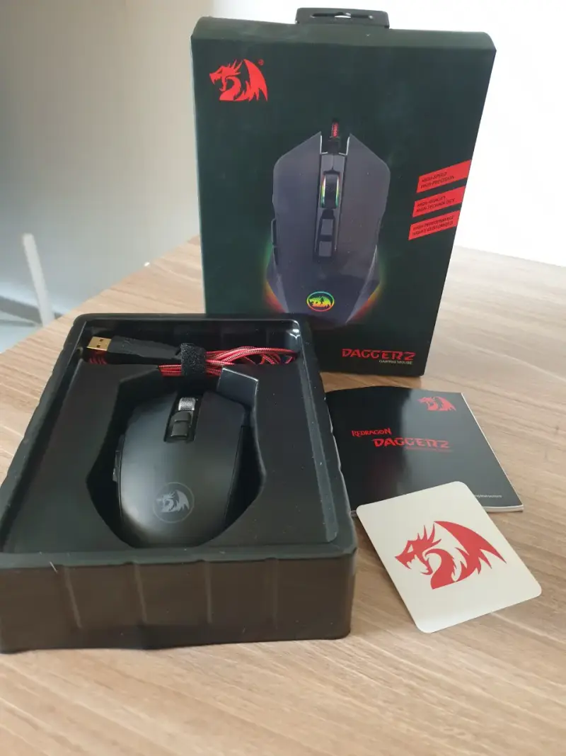 Mouse Gamer Redragon Dagger 2 RGB cableado - 2