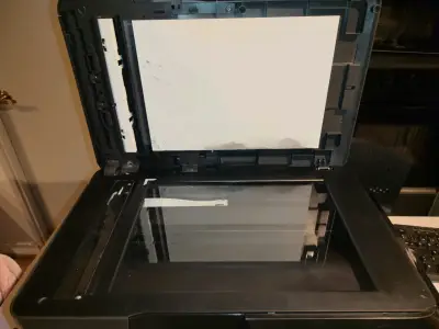 Impresora HP láserjet Pro MFP 4103fdw - miniatura 3