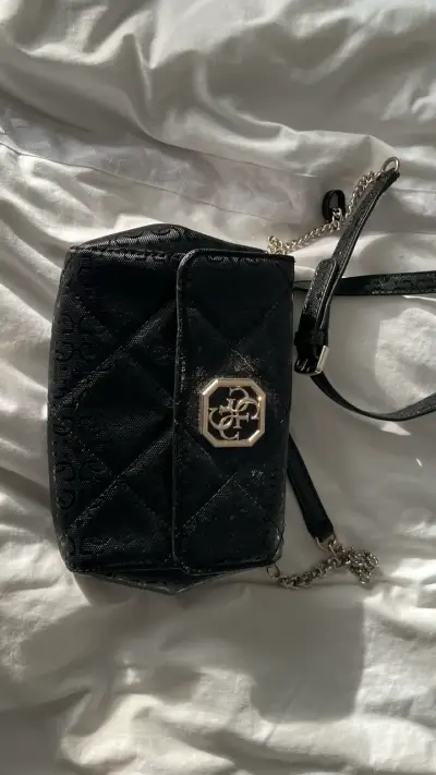 Cartera GUESS - miniatura 1