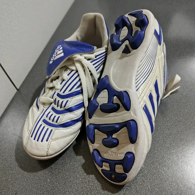Zapatillas deportivas blancas y azules adidas - 3