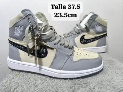 Zapatillas Air jordan 1 Dior talla 37.5 - miniatura 1