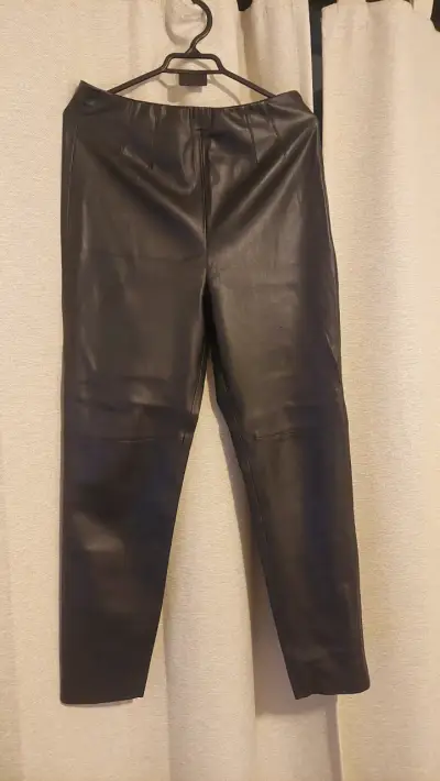 Pantalones de cuero negros ZARA - miniatura 1