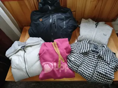 Chaqueta y polar - miniatura 3