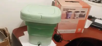 Lavadora plegable portátil - miniatura 1