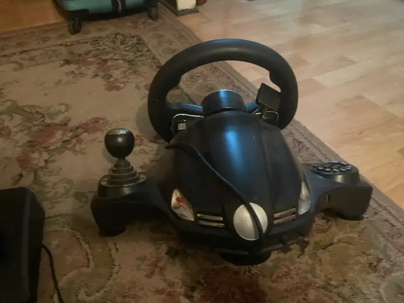 Volante de juego Genius TwinWheel - 4
