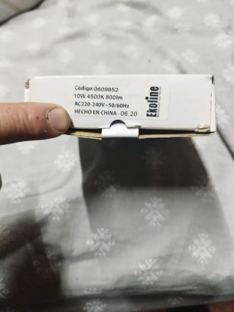 Lámpara LED 4500K 800lm