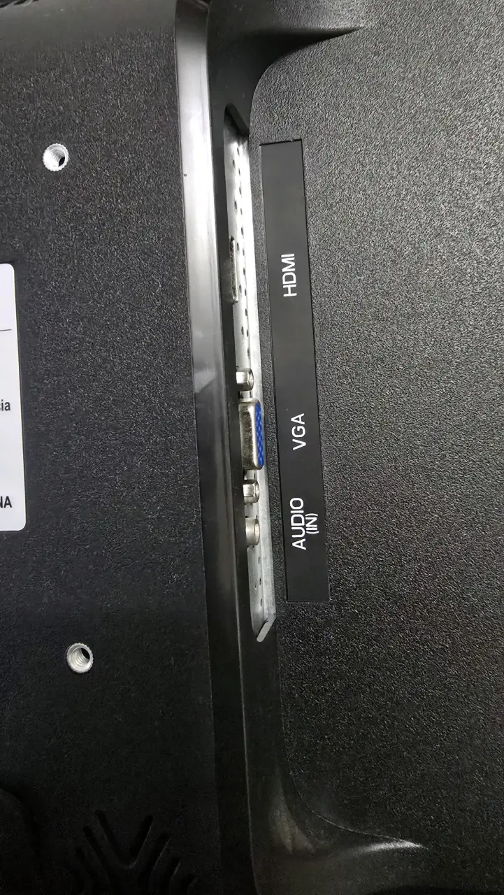 Monitor Gear 24 pulgadas - 4