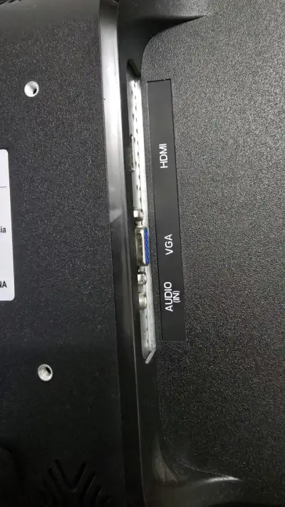 Monitor Gear 24 pulgadas - miniatura 4