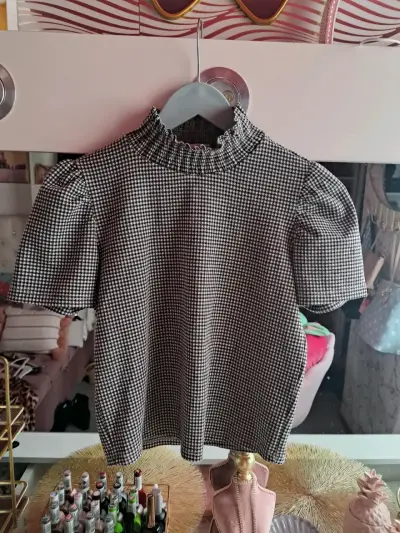 Blusa Zara cuadros blanco y negro talla s/m - miniatura 1