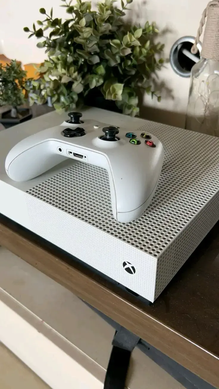 Consola Xbox One S blanca