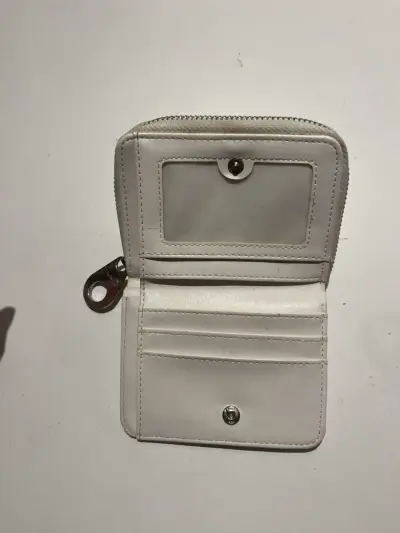 Billetera blanca UA-KIPA - miniatura 2