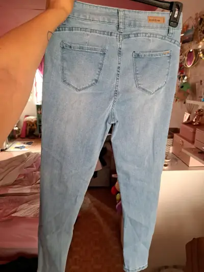 Jeans marca bebe celeste para mujer skiny - miniatura 6