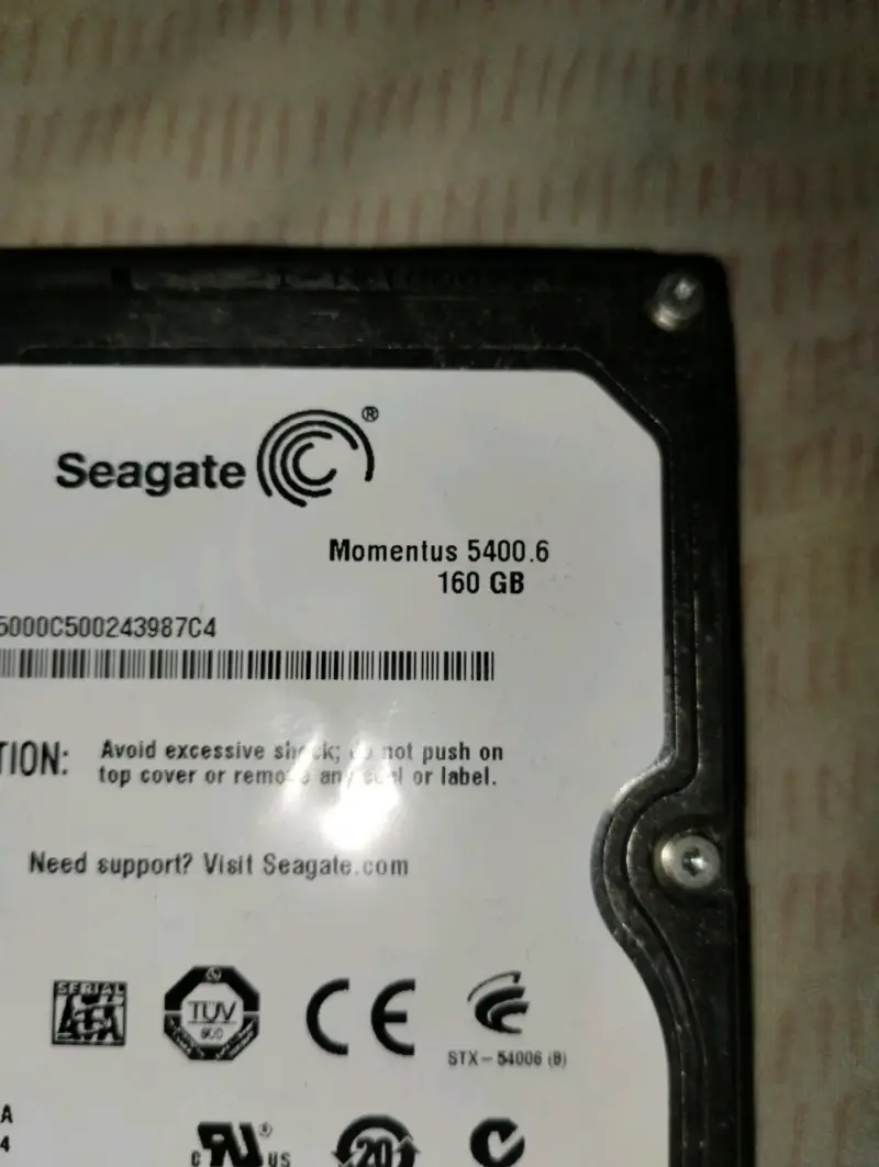 Disco duro Hitachi 160GB - 3