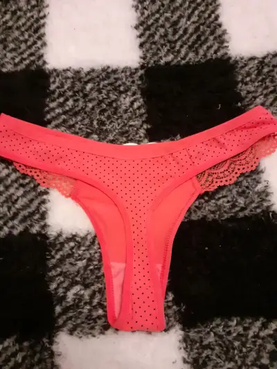 Colaless rojo claro con encaje talla L - miniatura 3