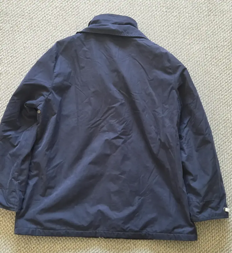 Chaqueta azul impermeable - 2