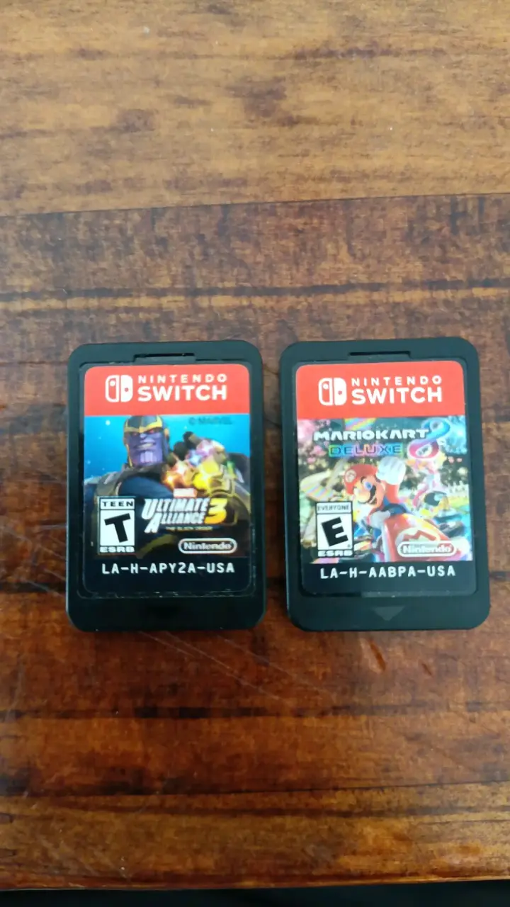 Juegos Nintendo Switch Marvel y Mario Kart