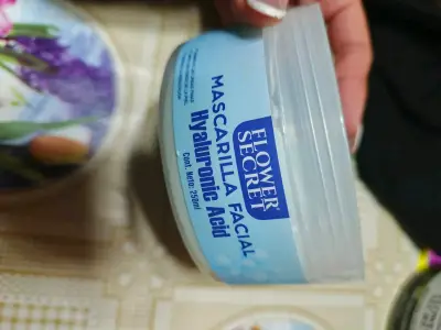Mascarilla y crema facial - miniatura 5