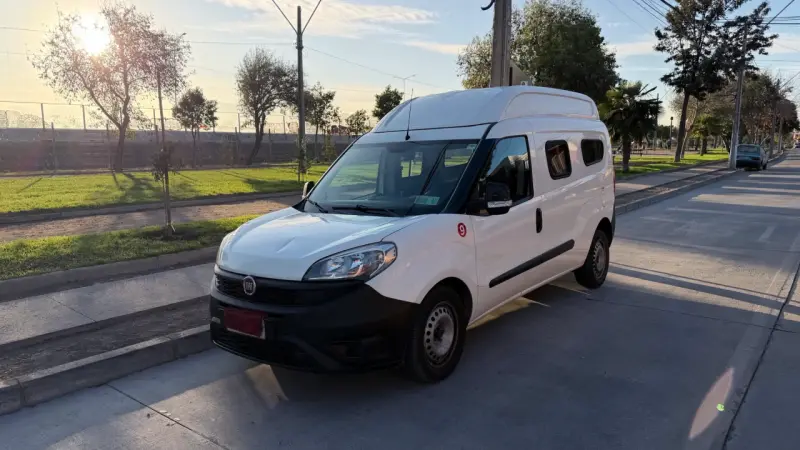 Fiat Dobló XL en buen estado - 1