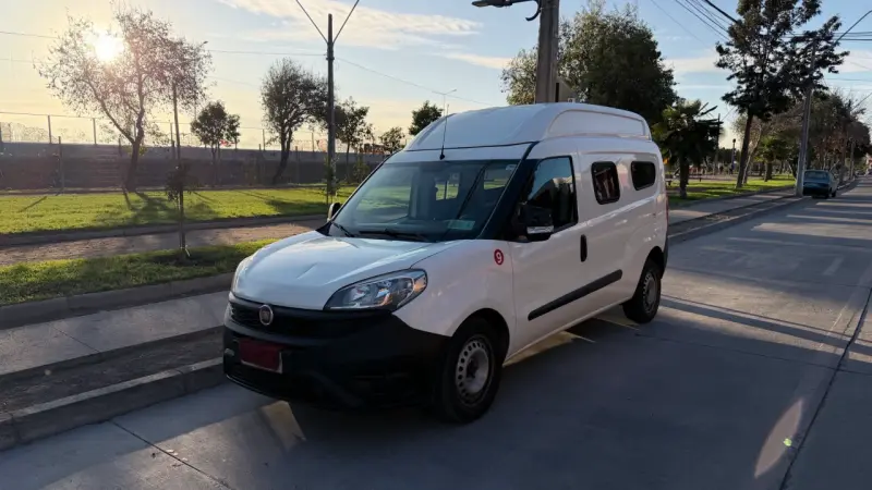 Fiat Dobló XL en buen estado - 3