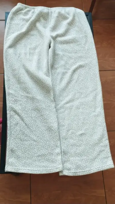 Conjunto de pijama invierno Hello Kitty - miniatura 2