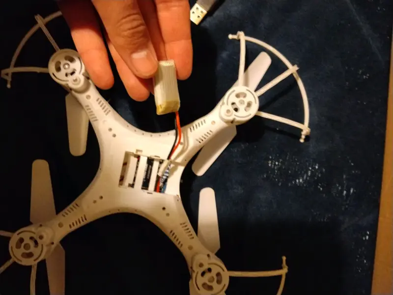 Drone UFO Venture 2.4G - 5