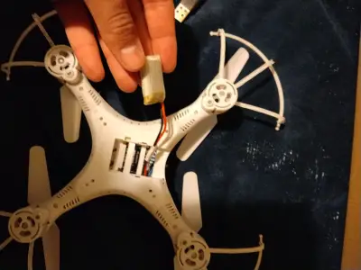 Drone UFO Venture 2.4G - miniatura 5