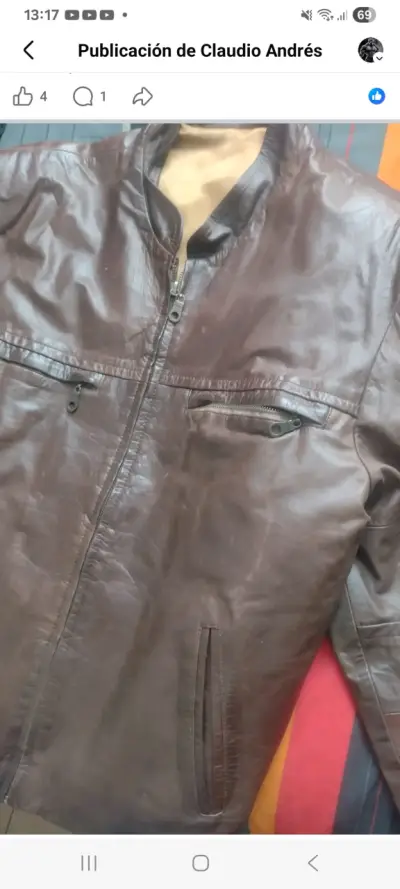 Chaqueta de cuero negra - miniatura 2
