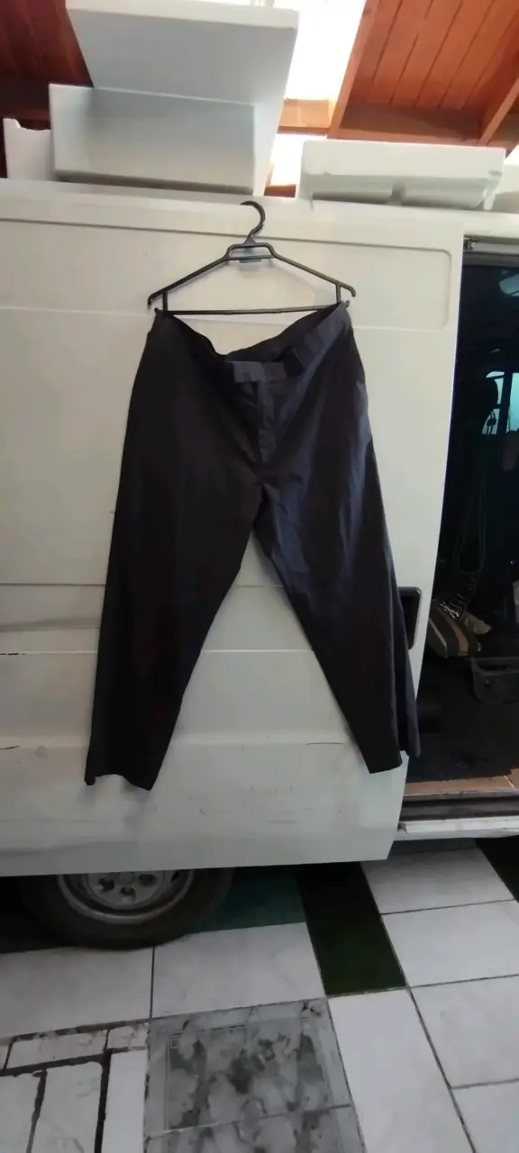 Pantalón negro casual - 1