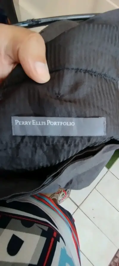 Pantalón negro casual - miniatura 4