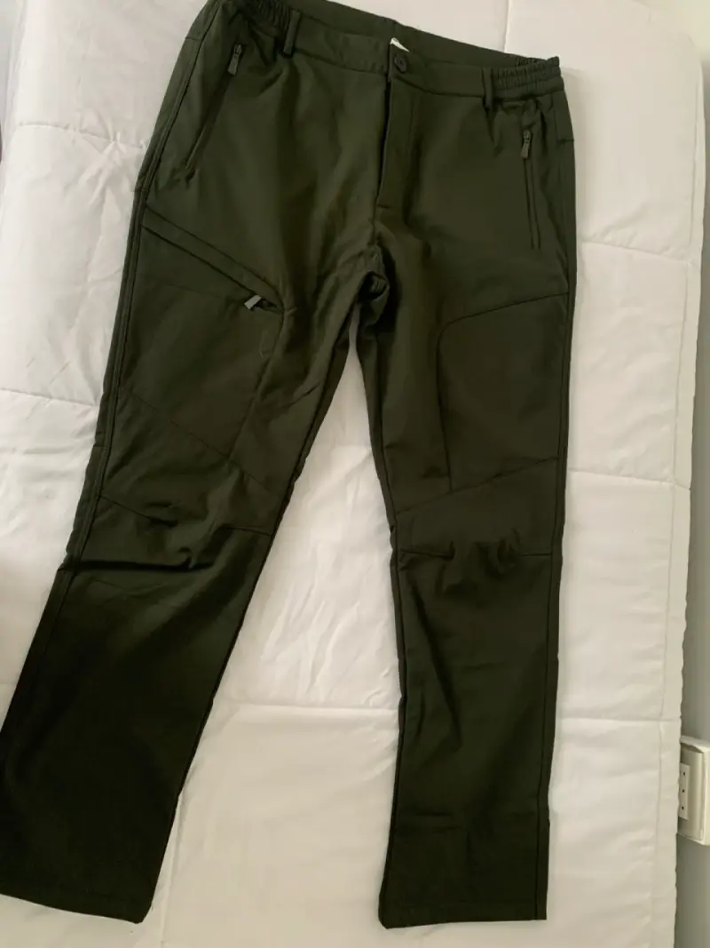 Pantalón deportivo verde militar - 2