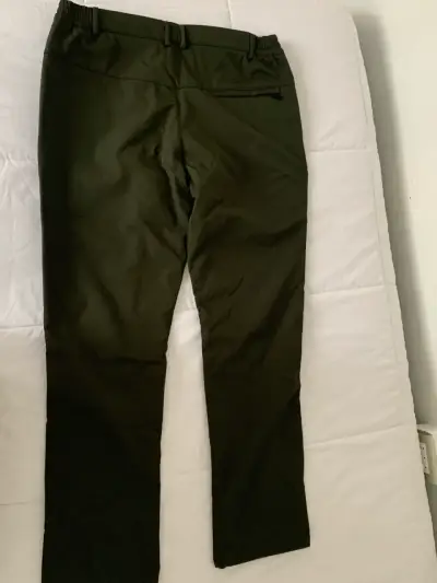 Pantalón deportivo verde militar - miniatura 3