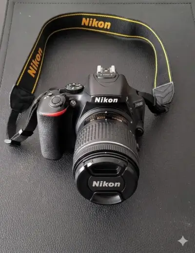 Cámara Nikon D5600 en buen estado - miniatura 2