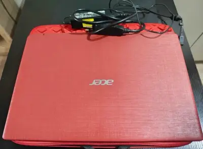 Lapto ACER INTEL CORE 3 - miniatura 2