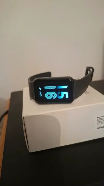 Smartwatch Samsung Galaxy Fit3 - miniatura 3