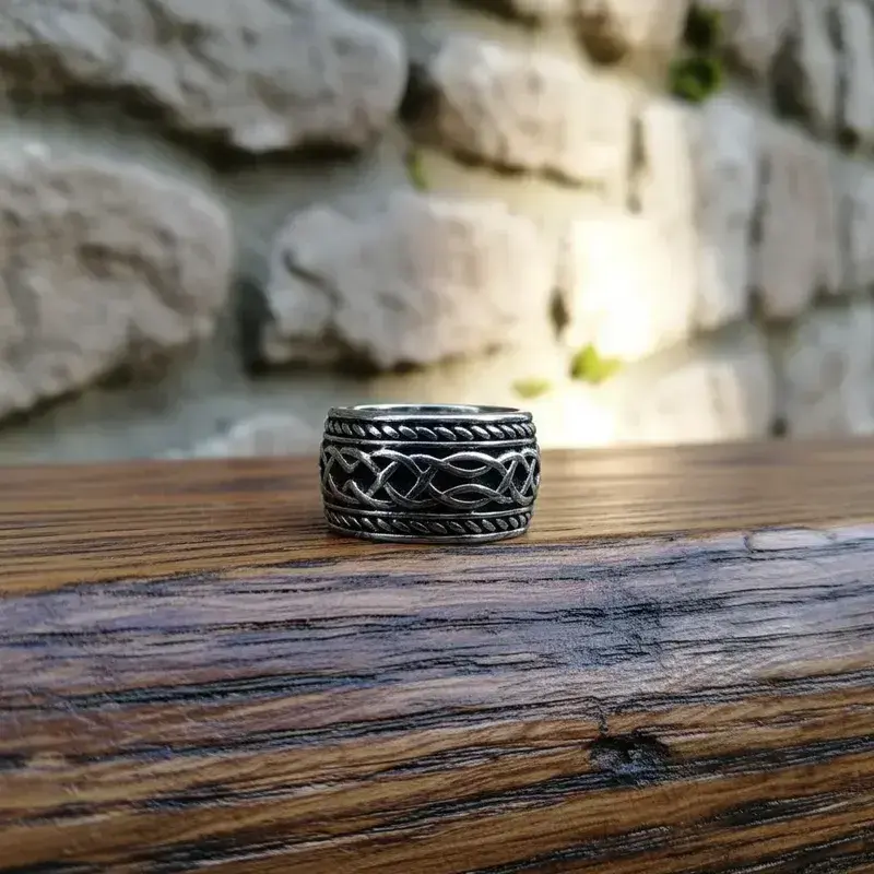 Anillo de acero diseño celta - 3