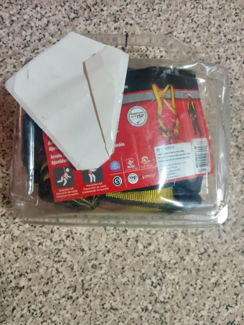 Arnés de seguridad nuevo