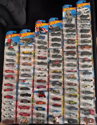 Colección de autos Hot Wheels - miniatura 1