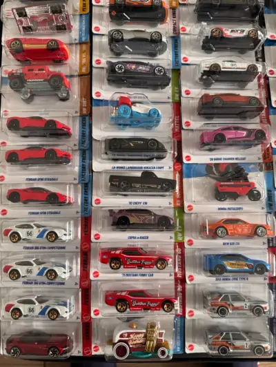 Colección de autos Hot Wheels - miniatura 5