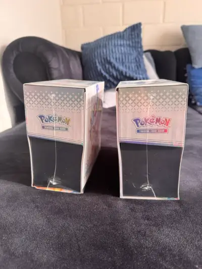 Elite Trainer box Pokémon en inglés selladas - miniatura 2
