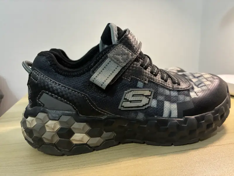 Zapatillas Skechers negras Mega-Craft - 2