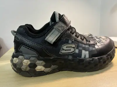 Zapatillas Skechers negras Mega-Craft - miniatura 2