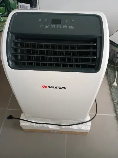 Aire acondicionado portátil Splendid 12000btu wifi - miniatura 1